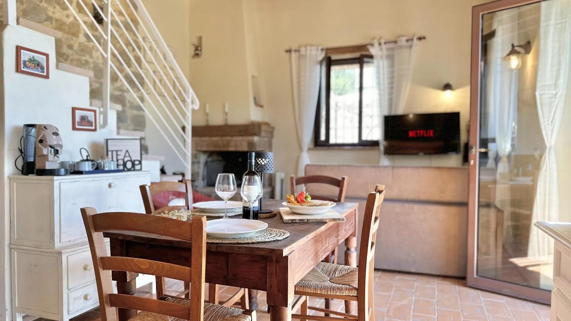 Nuovissimo Loft Panoramico Con Giardino A Montalcino Apartment