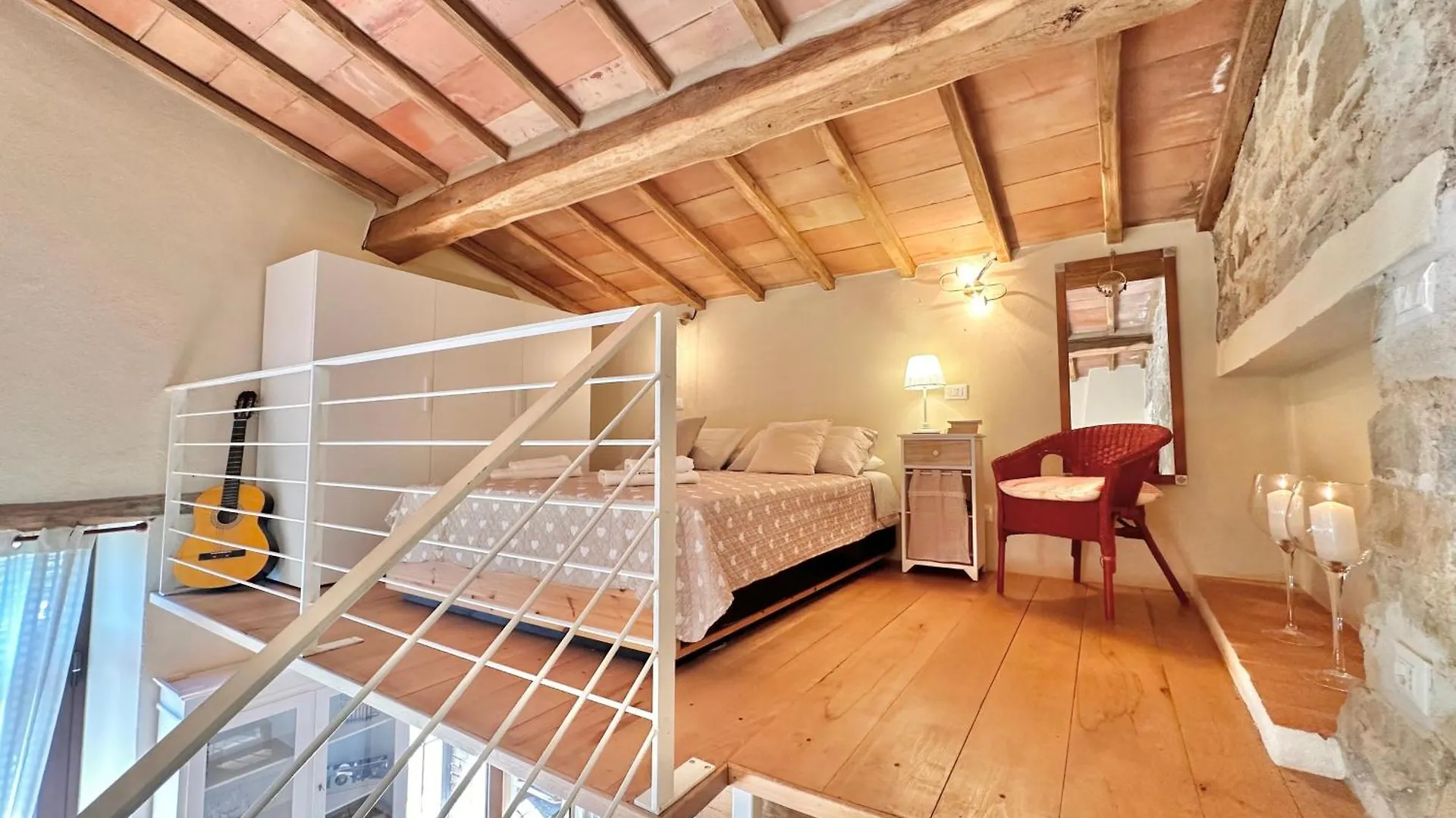 Nuovissimo Loft Panoramico Con Giardino A Montalcino Apartment